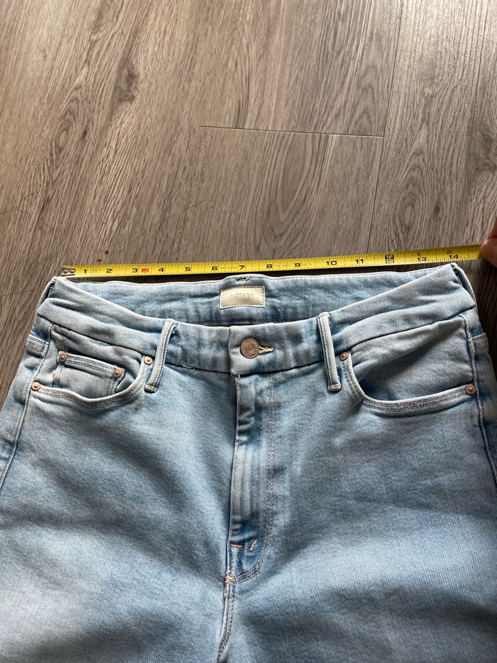 Mother jeans The Roller Sneak Balls in your court - Picture 8 of 10